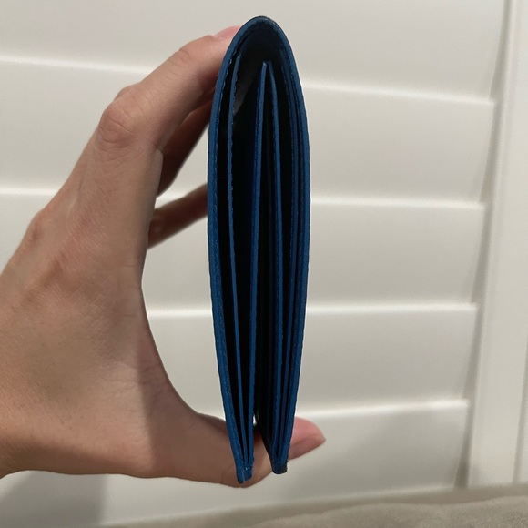 Louis Vuitton Slender Wallet - Picture 7 of 11